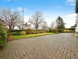 Drive- click for photo gallery